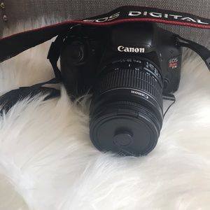 CANON EOS REBEL T3i CAMERA